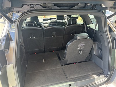 2020 Peugeot 5008 - Thumbnail