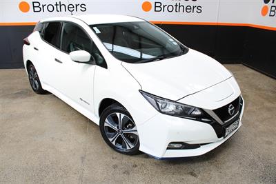 2022 Nissan Leaf - Thumbnail