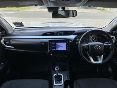 2022 Toyota Hilux - Thumbnail