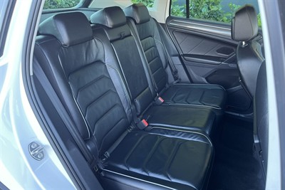 2017 Volkswagen TIGUAN - Thumbnail