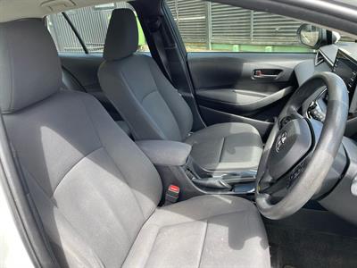 2021 Toyota Corolla - Thumbnail