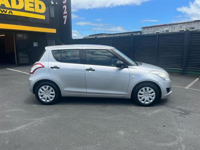 2014 Suzuki Swift - Thumbnail