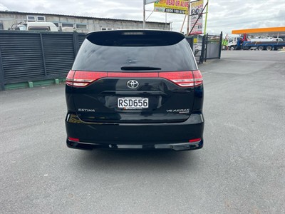 2006 Toyota Estima - Thumbnail