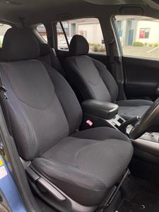 2005 Toyota RAV4 - Thumbnail