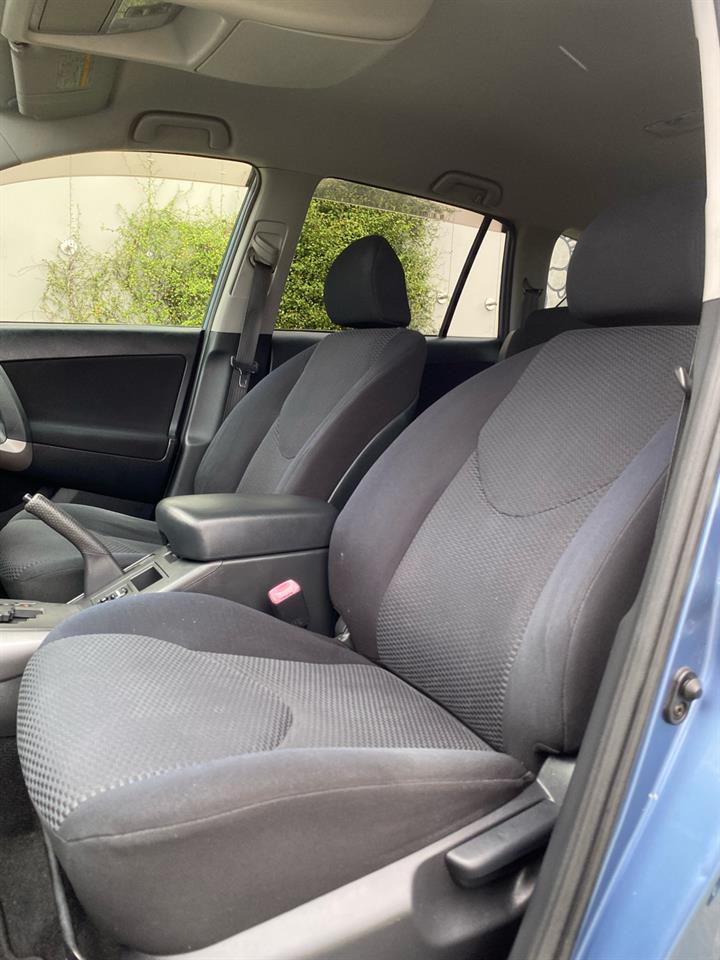 2005 Toyota RAV4