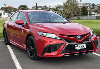 2021 Toyota Camry - Thumbnail