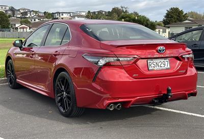 2021 Toyota Camry - Thumbnail