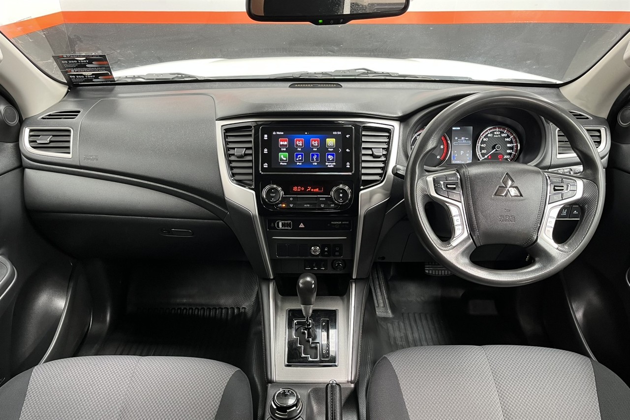 2022 Mitsubishi Triton