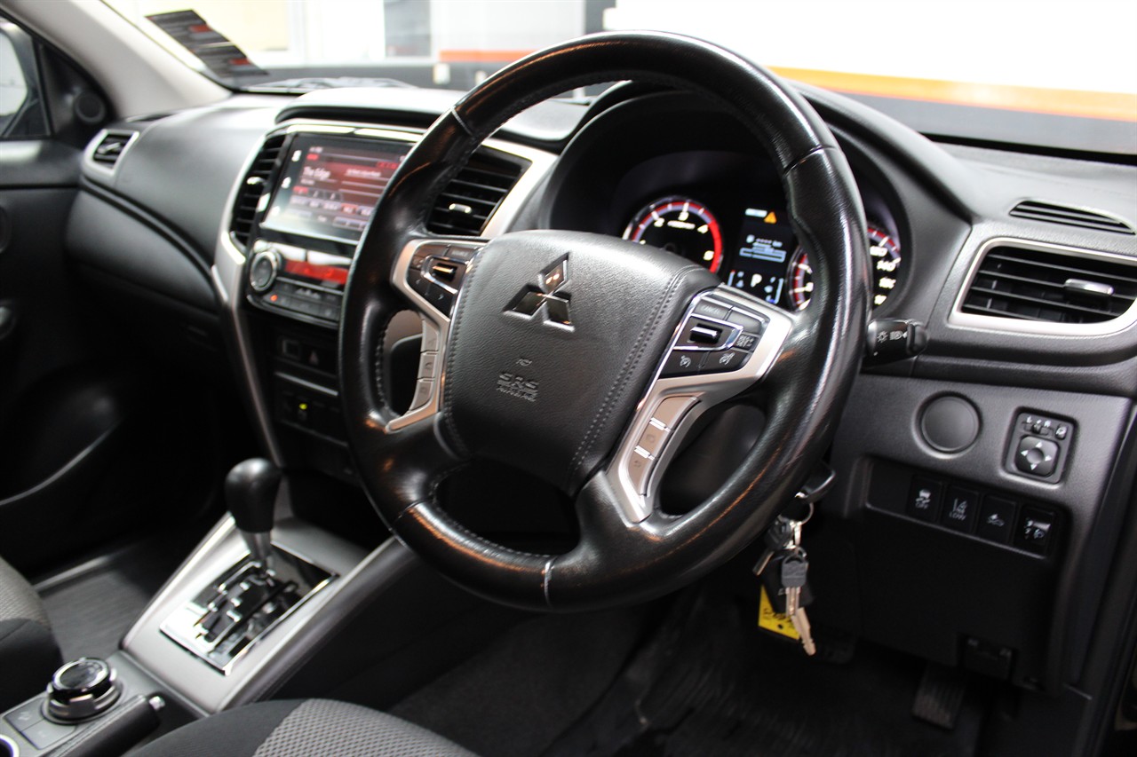 2022 Mitsubishi Triton