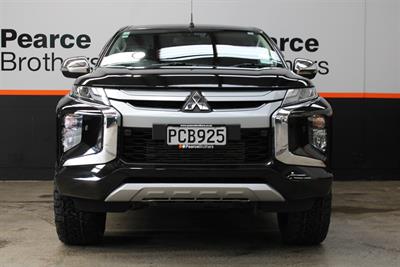 2022 Mitsubishi Triton - Thumbnail
