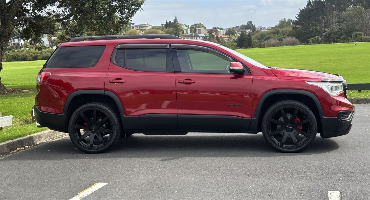 2019 Holden Acadia