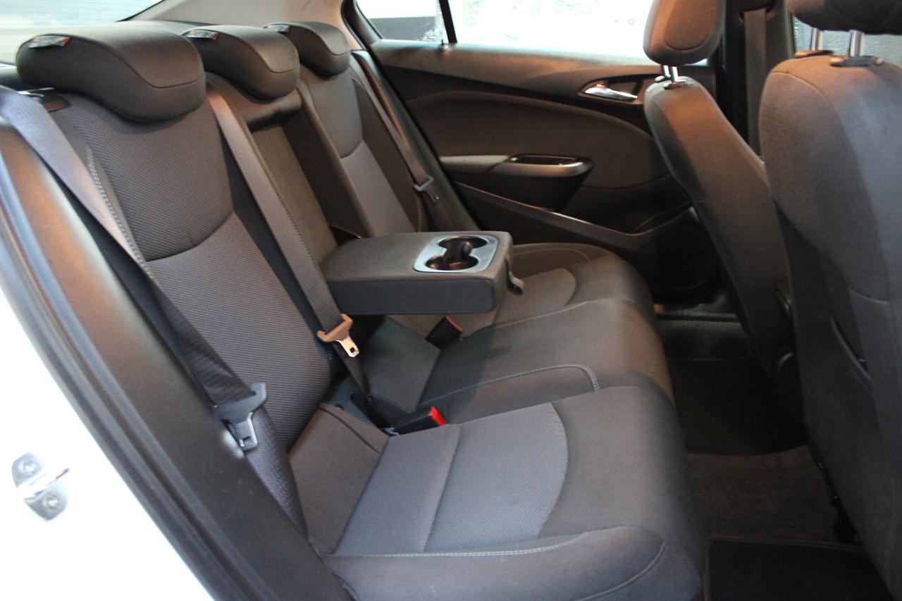 2018 Holden Astra