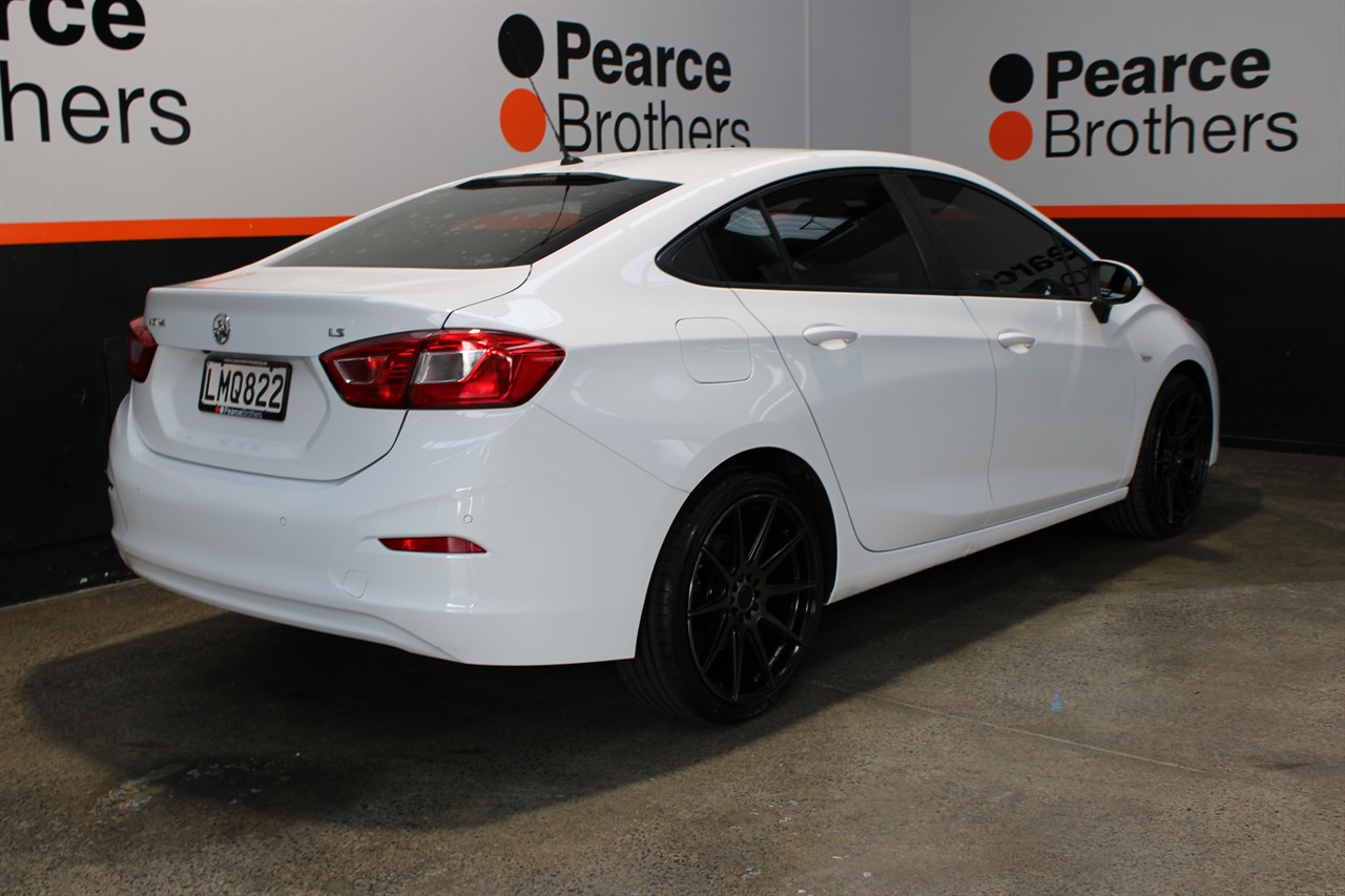 2018 Holden Astra
