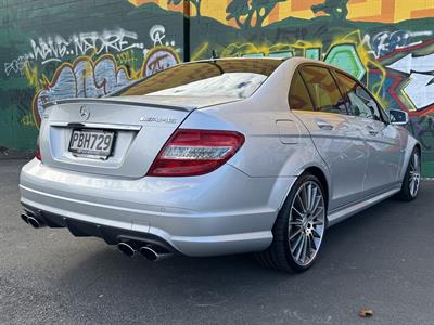2010 Mercedes-Benz C 63 - Thumbnail