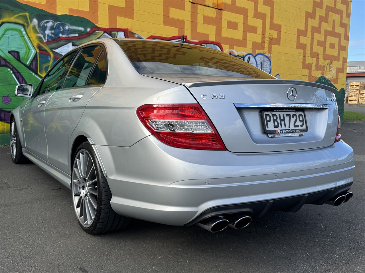 2010 Mercedes-Benz C 63