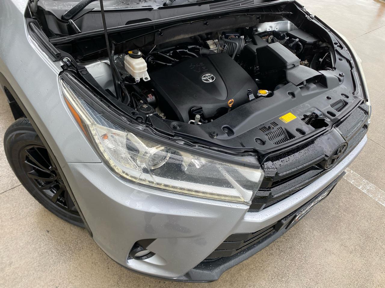 2017 Toyota Highlander