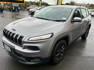 2016 Jeep CHEROKEE - Thumbnail