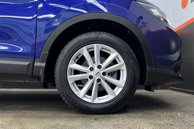 2015 Nissan Qashqai - Thumbnail
