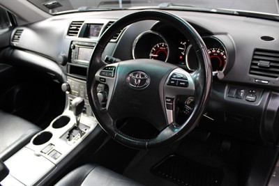 2010 Toyota HIGHLANDER - Thumbnail