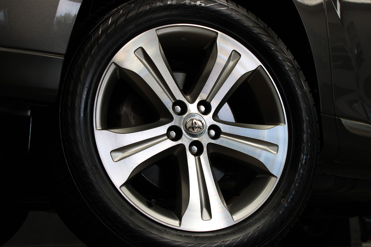 2010 Toyota HIGHLANDER