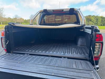 2017 Nissan Navara - Thumbnail