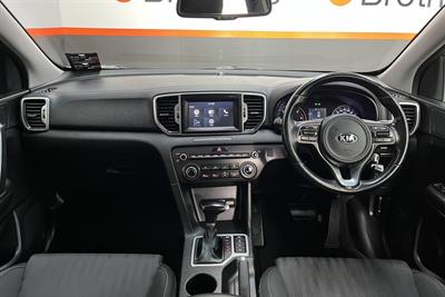 2018 Kia Sportage - Thumbnail