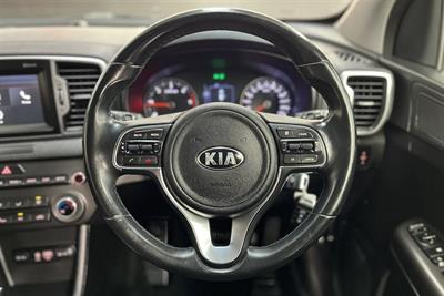 2018 Kia Sportage - Thumbnail