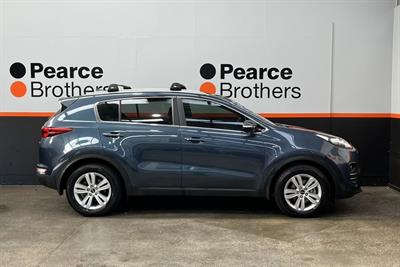2018 Kia Sportage - Thumbnail