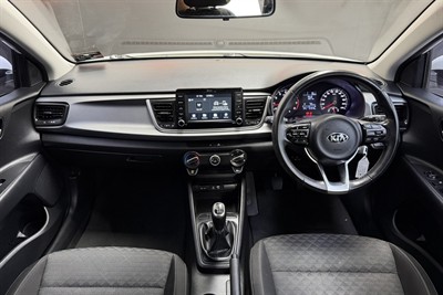 2018 Kia Rio - Thumbnail
