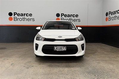 2018 Kia Rio - Thumbnail