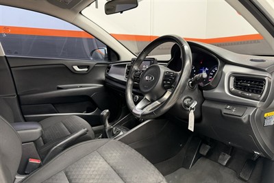 2018 Kia Rio - Thumbnail