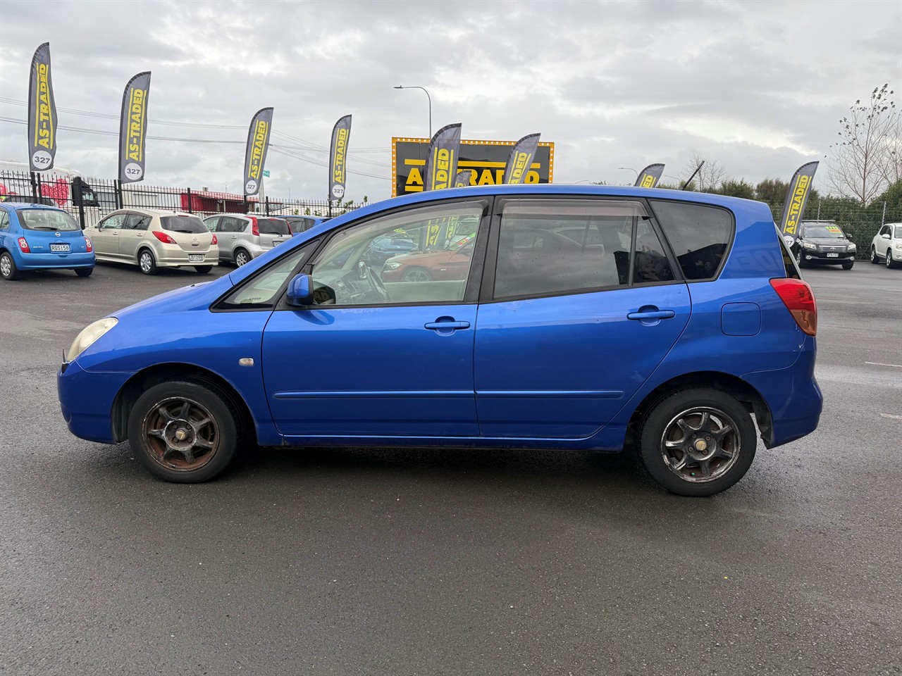 2002 Toyota SPACIO