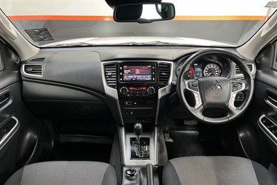 2021 Mitsubishi Triton - Thumbnail