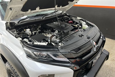 2021 Mitsubishi Triton - Thumbnail