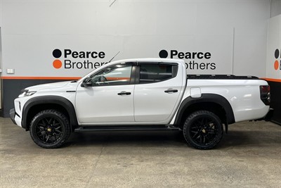 2021 Mitsubishi Triton - Thumbnail