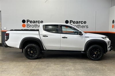 2021 Mitsubishi Triton - Thumbnail