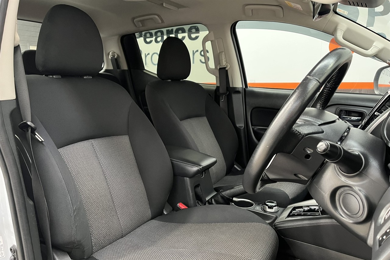 2021 Mitsubishi Triton