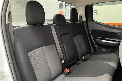 2021 Mitsubishi Triton - Thumbnail