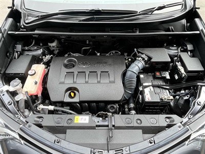 2017 Toyota RAV4 - Thumbnail