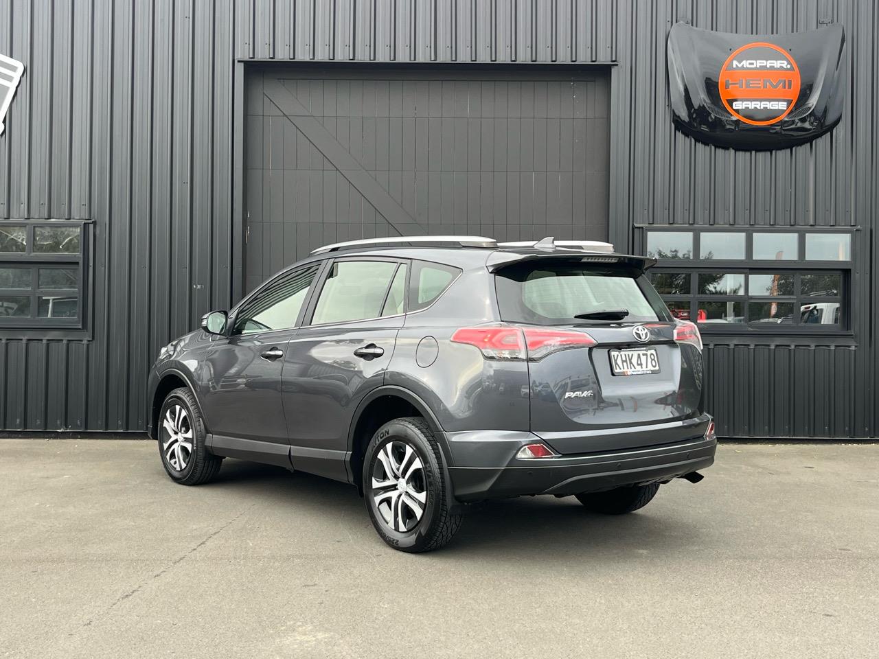 2017 Toyota RAV4