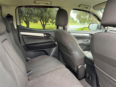 2018 Holden Colorado - Thumbnail