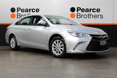 2017 Toyota Camry - Thumbnail