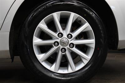 2017 Toyota Camry - Thumbnail