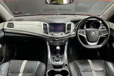 2015 Holden Commodore - Thumbnail