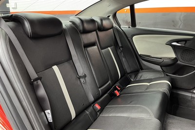 2015 Holden Commodore - Thumbnail