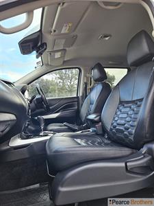 2021 Nissan Navara - Thumbnail