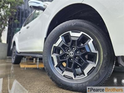 2021 Nissan Navara - Thumbnail