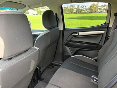 2019 Holden Colorado - Thumbnail