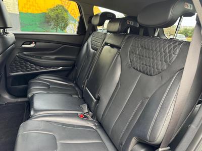 2018 Hyundai SANTA FE - Thumbnail