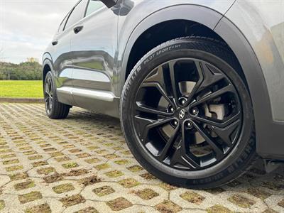 2018 Hyundai SANTA FE - Thumbnail